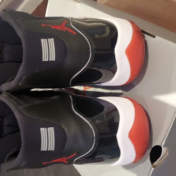 Jordan 11's - Picture 4 of 5